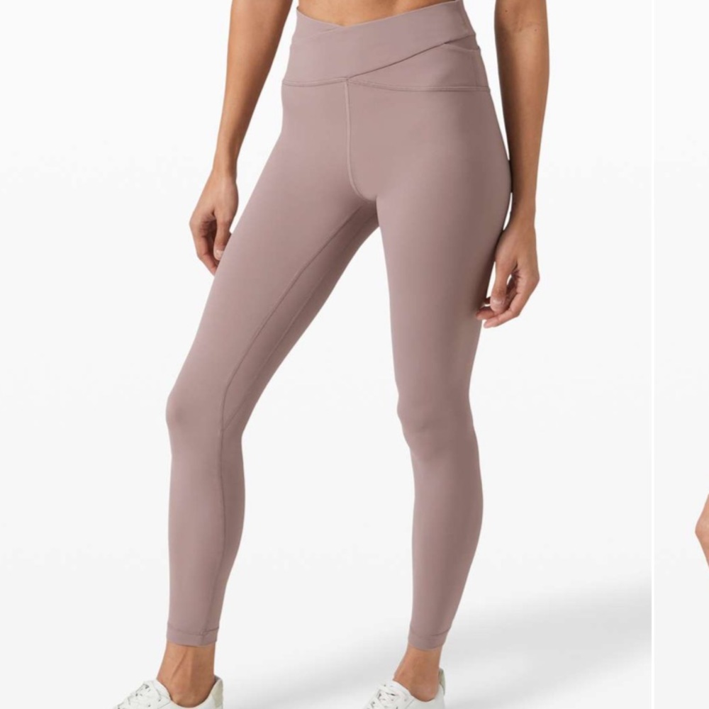 Lululemon Aligned Angles Super High Rise Tight 28"